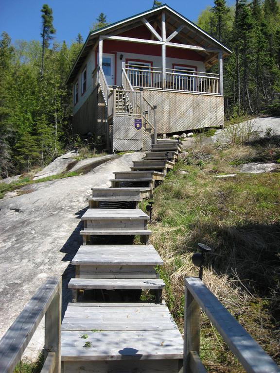 Chalet De La Montagne Villa Tadoussac Buitenkant foto